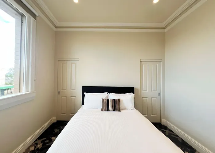 Tempe Hotel Sydney